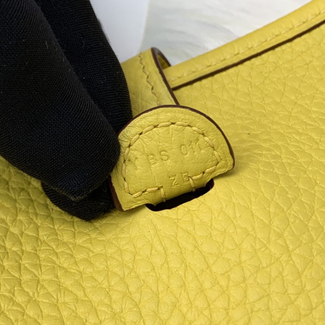 에르메스 미니 에블린16 옐로우 금장 끌레망스 가죽